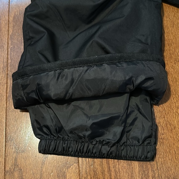 Cherokee Teen Snow ski Pants - Insulated Heavyweight Water-Resistant - Picture 5 of 6